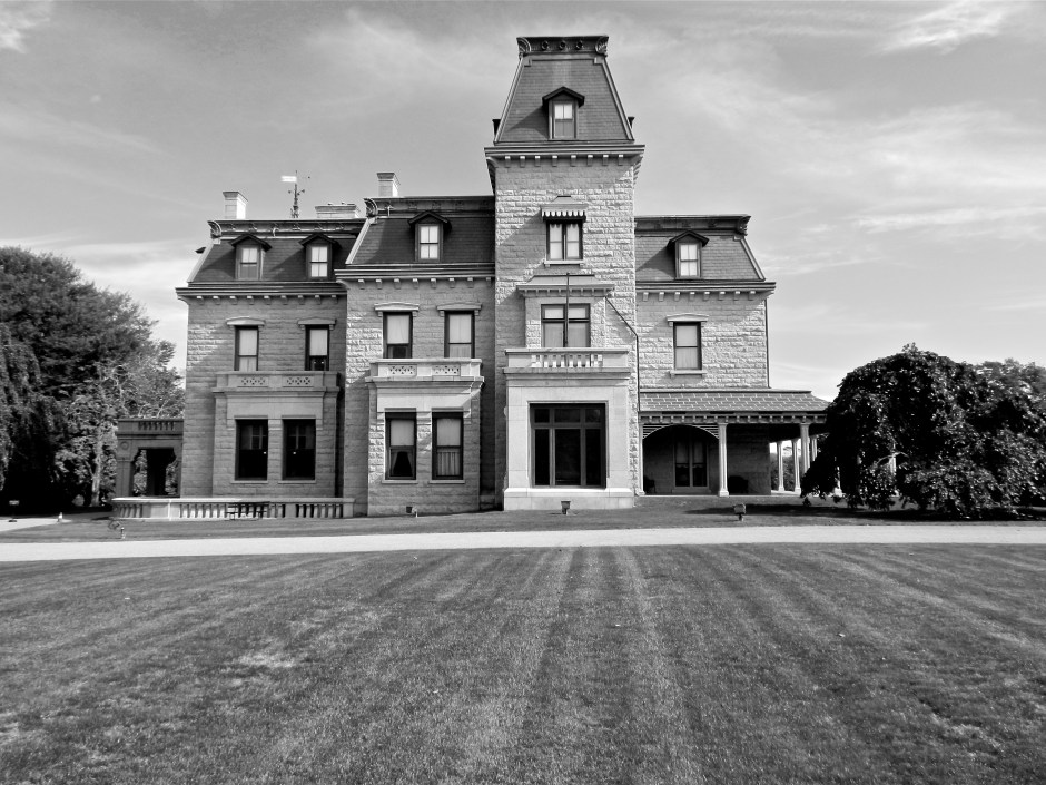 Under the tall tower is the former entrance of Chateau-Sur-Mer. 